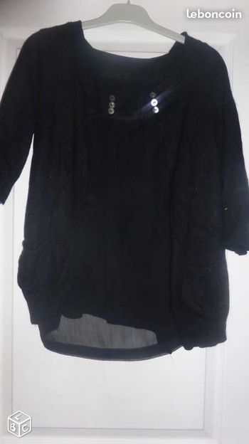 gilet noir avec haut intégré