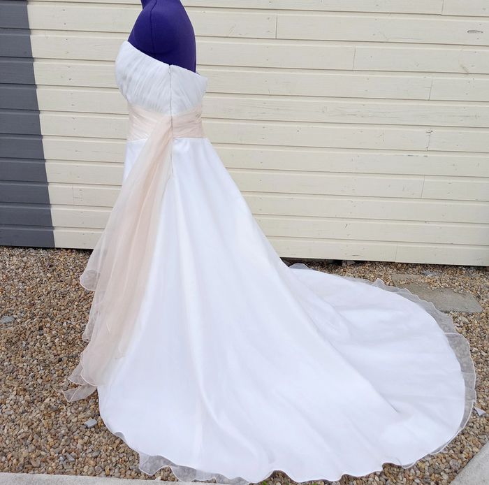 robe de mariée taille 44/46 - photo numéro 3