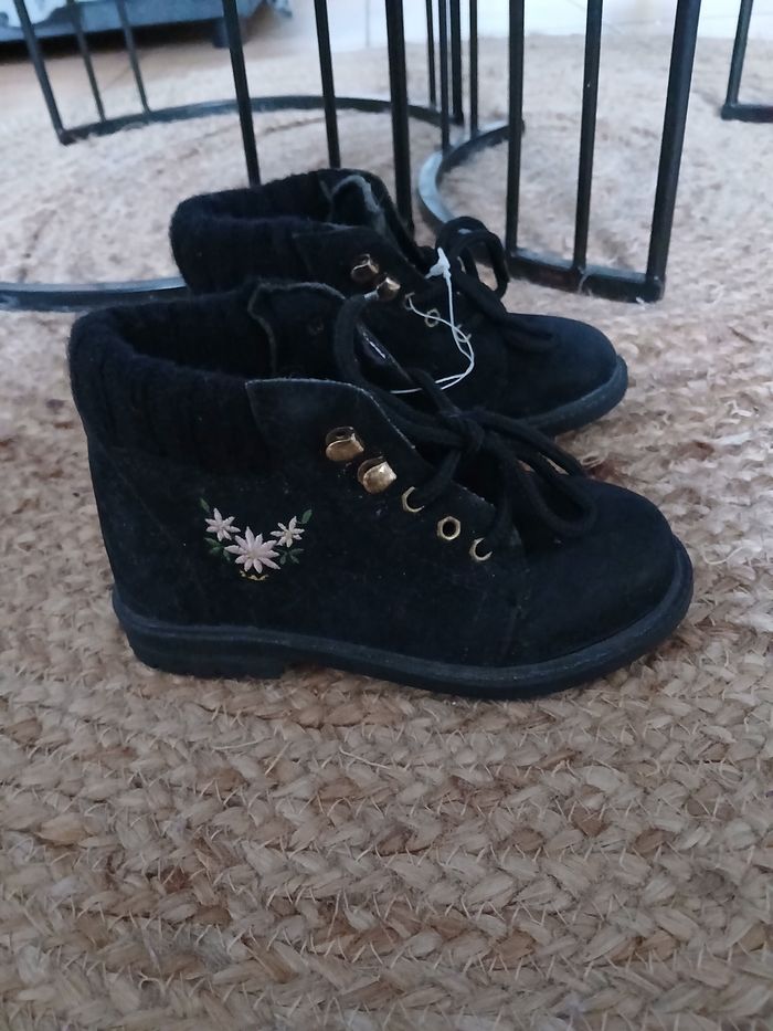 Paire de Botines lacets nubuck noir 25 - Teens - photo numéro 4