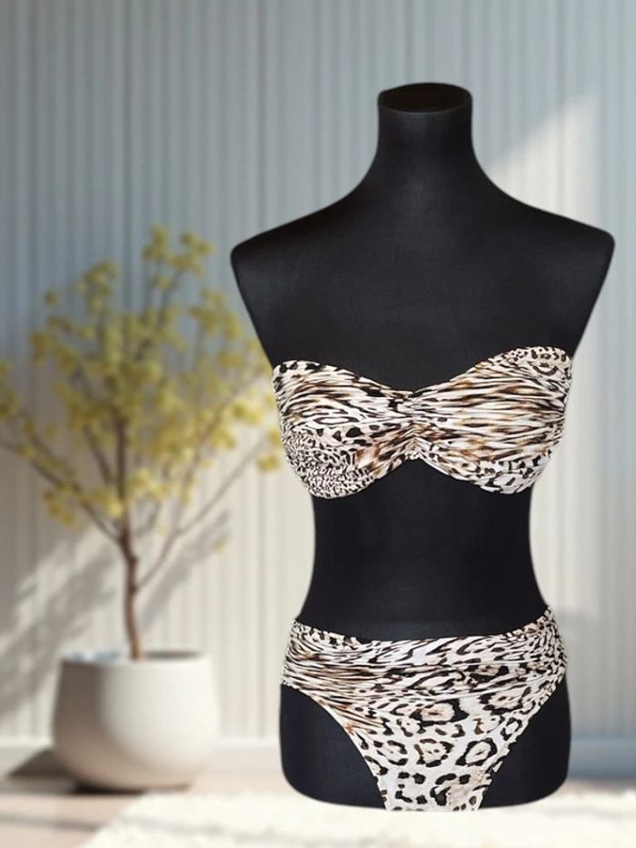 Maillot de bain 2 pièces imprimé léopard – Roidal – Taille 42 / 95B