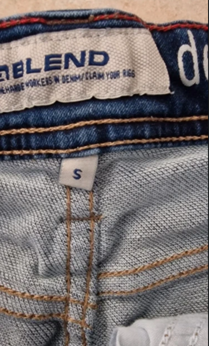 Short en jean BLEND homme – denim bleu foncé – taille S – très bon état - photo numéro 6