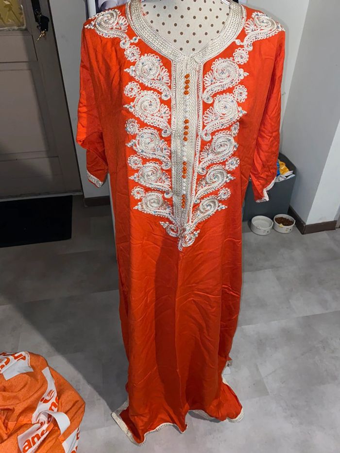 Robe longue - photo numéro 4