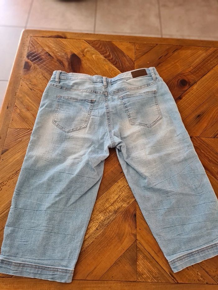 Jeans court - photo numéro 2