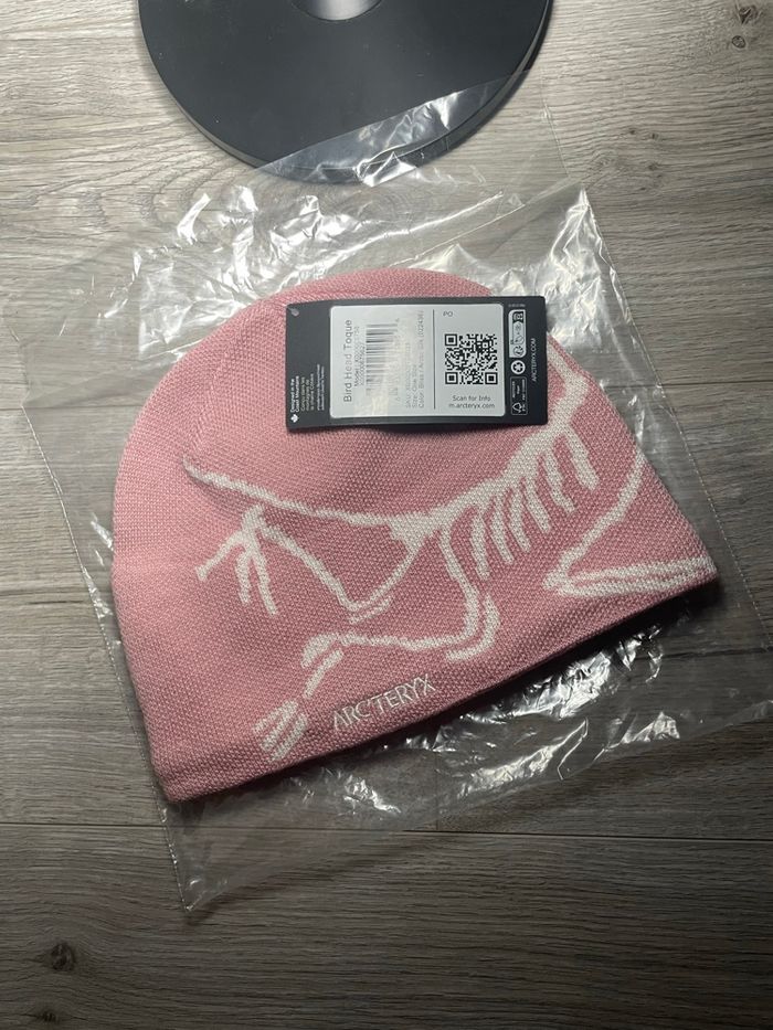 bonnet arc’teryx bird head rose - photo numéro 4