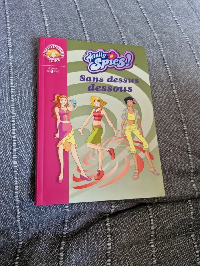 Livre "Totally Spies"