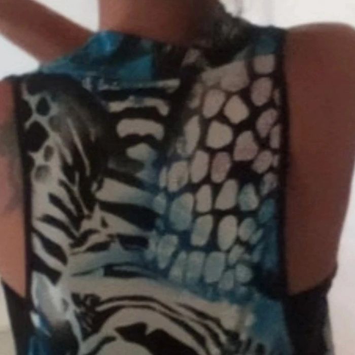 Top taille 46 - photo numéro 2