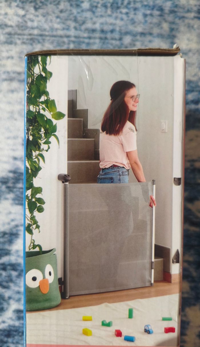 Barre sécurité enfant rétractable