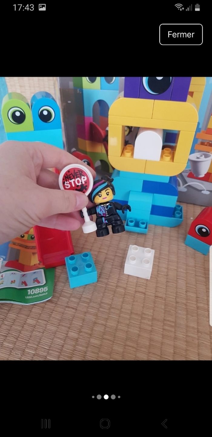 Lego duplo 10895 mobile les visiteurs de la planète duplo d'Emmet et Lucy - photo numéro 4