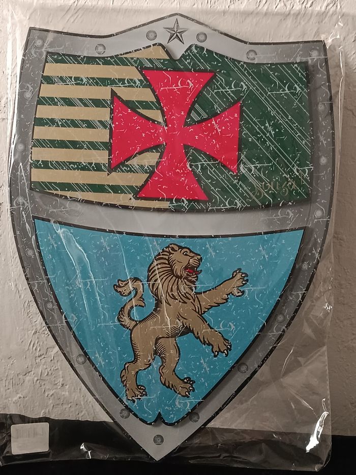 Bouclier de chevalier - photo numéro 2