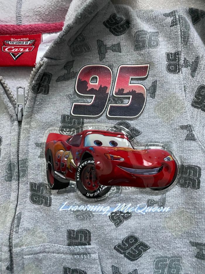 Gilet zippé Cars taille 6 ans - photo numéro 2