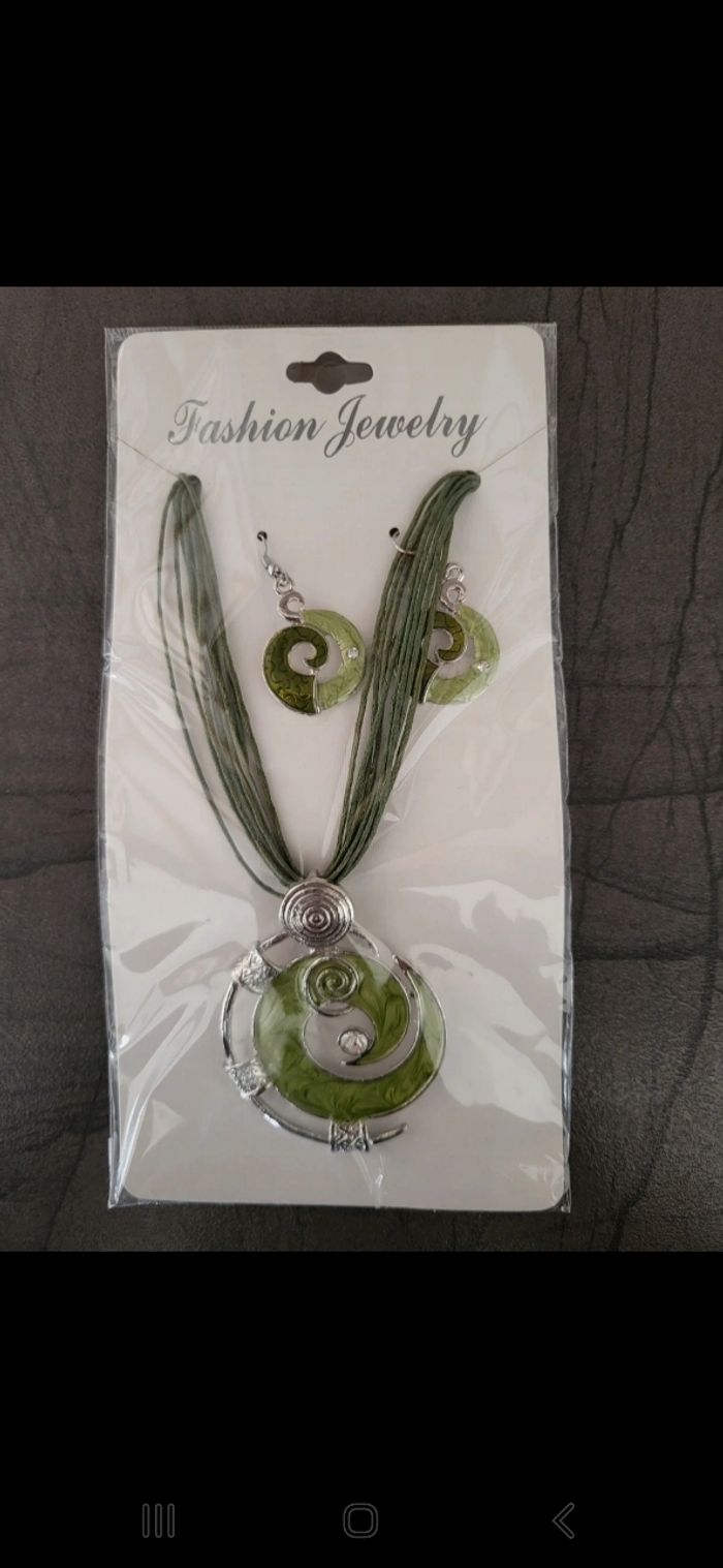 Parure bijoux