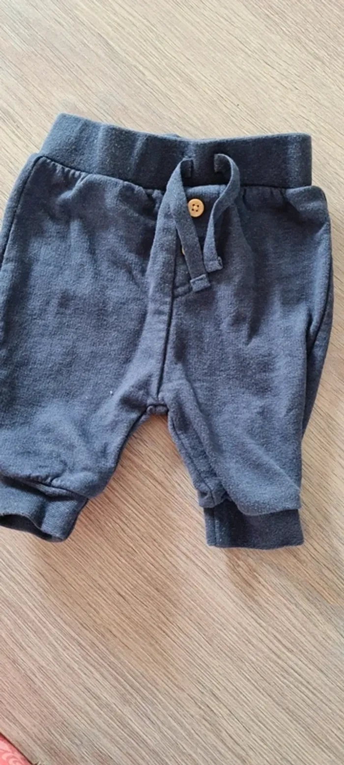 Pantalon style jogging taille naissance