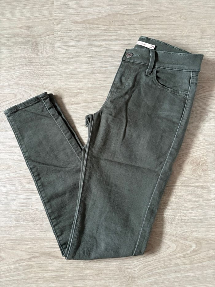 Jean levis kaki - photo numéro 3