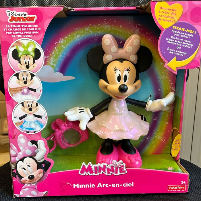 Minnie arc en ciel parlante Fisher price