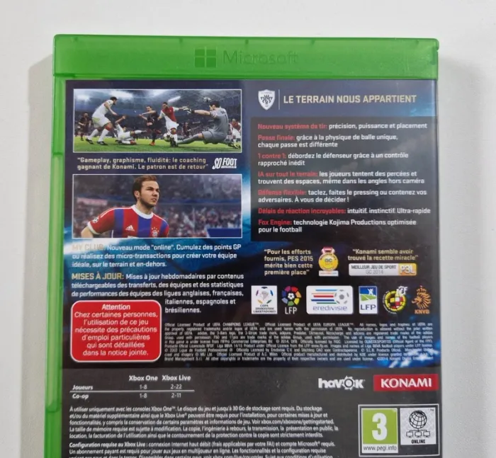Jeux Xbox One Pes 2015 +Fifa 15 en loose en cadeau - photo numéro 4