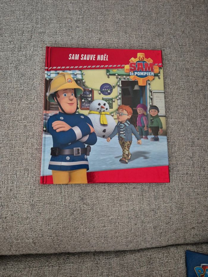 Livre Sam le pompier "sam sauve noël"
