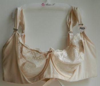 Soutient gorge "Aimée L" T 90 D neuf