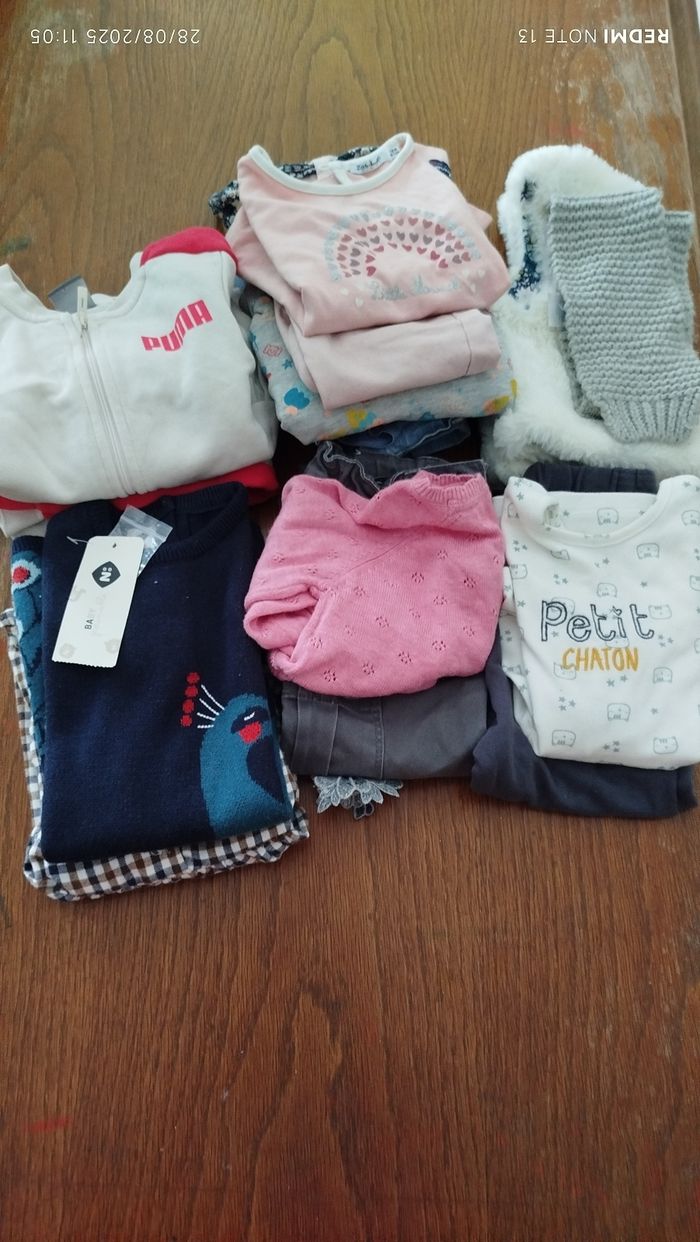 Lot de vêtements bébé fille
