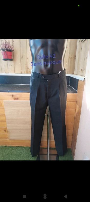 Pantalon de costume taille 42 sans marque