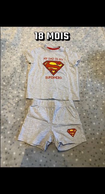 Ensemble superman DC comics 18 mois