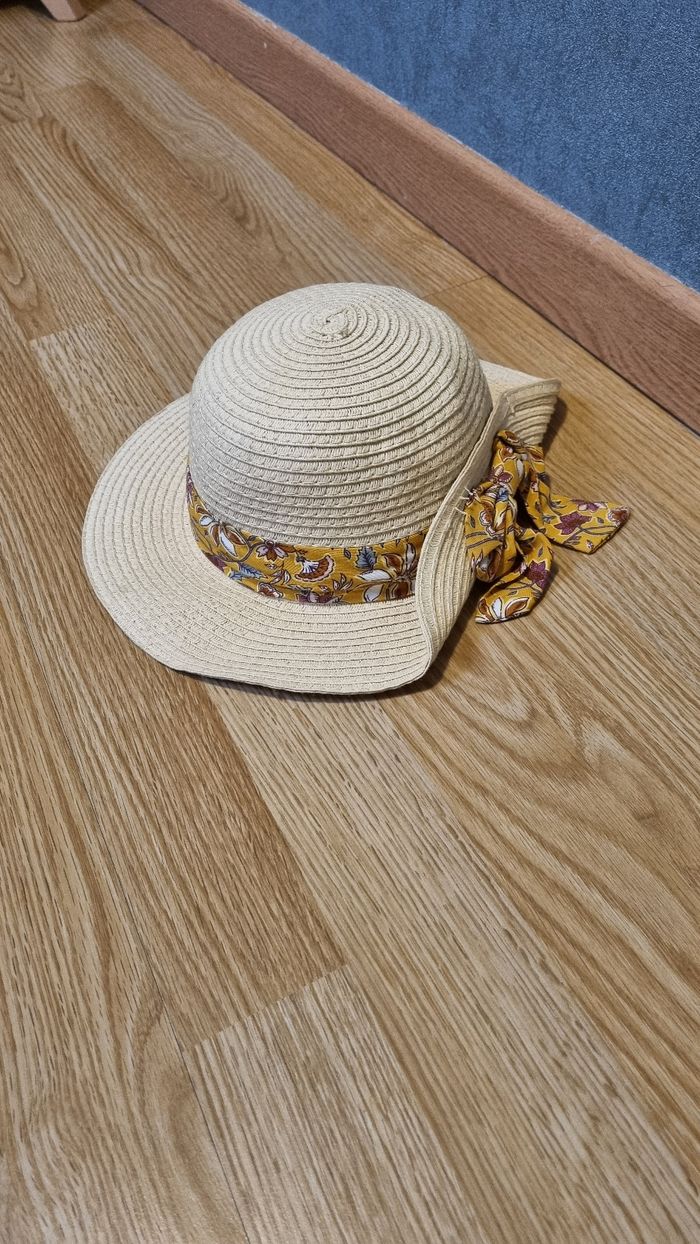 Chapeau fille - photo numéro 2