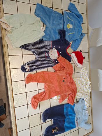 Lot pyjamas 3 mois