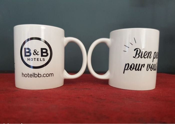 Lot 2 Mugs « B&B HOTEL » NEUF