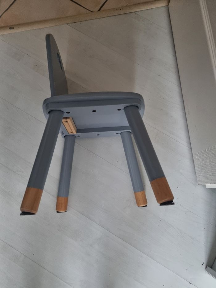 Chaise enfant grise en bois - photo numéro 2