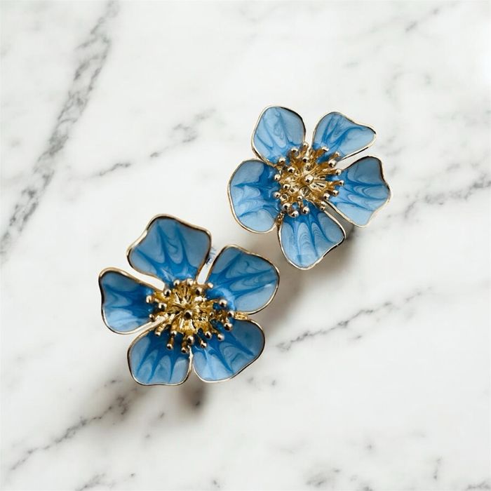 🌸 Boucles d’oreilles Fleur Bleu & Or – Éléganceu