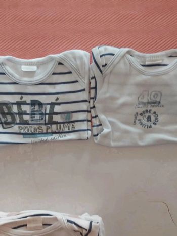 Lot de 2 body 9mois
