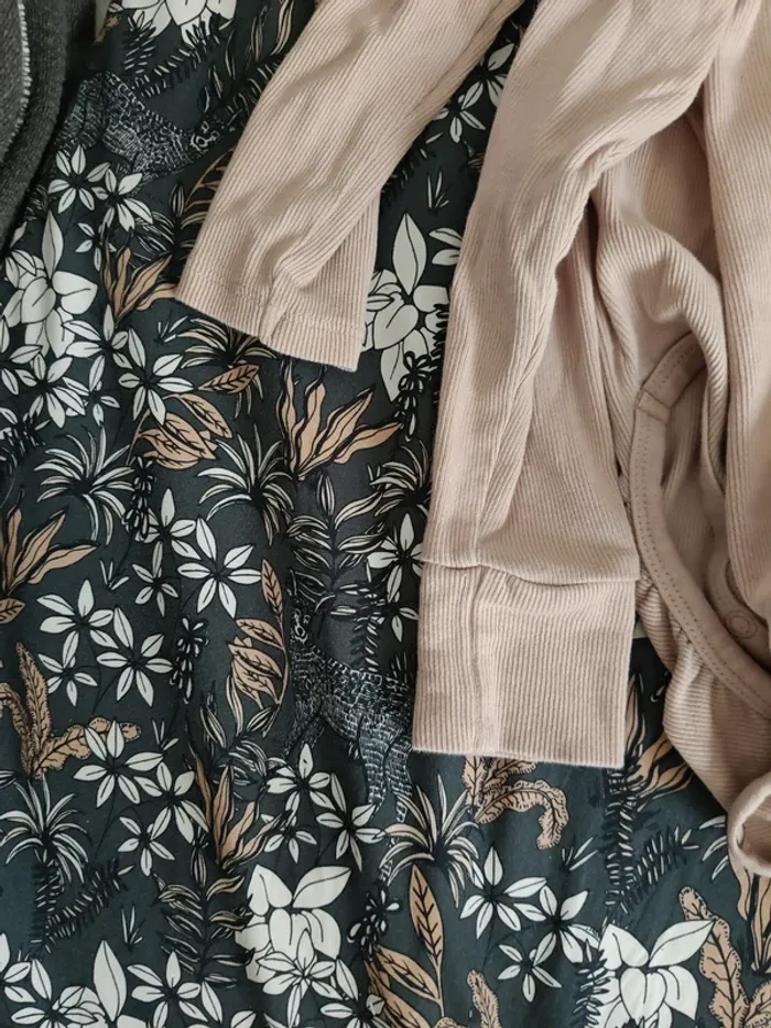 Lot de 2 bodies roses manches longues 92cm H&M coton - photo numéro 2