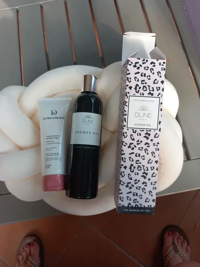 Crème micellaire et produit douche lotus