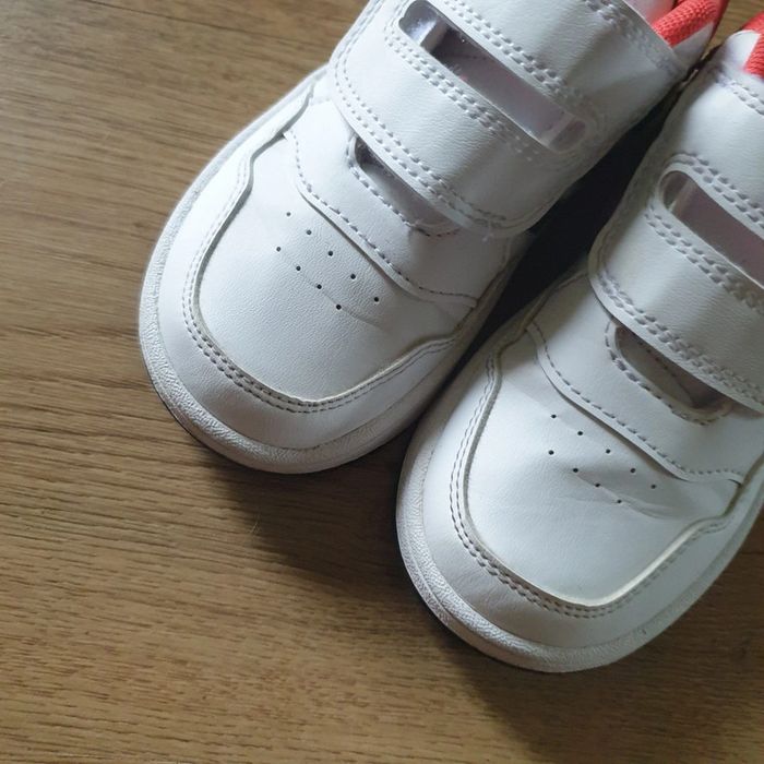 💚 Baskets a scratchs Adidas pointure 26 #emyfleury_pointure26garçon - photo numéro 5