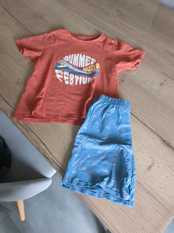 Pyjama short Vertbaudet taille 10 ans