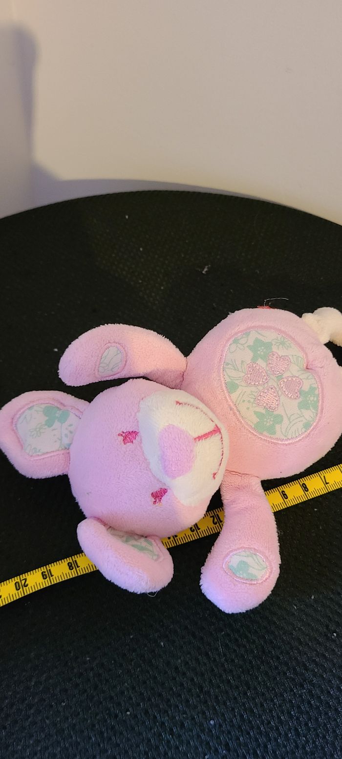 Doudou Lapin Rose Broderie Trèfle 20 cm Tex - photo numéro 3