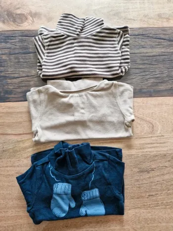 Lot 3 t-shirts manches longues col montant