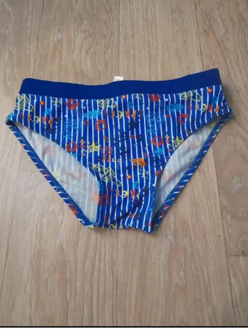 culotte de bains 9/10ans