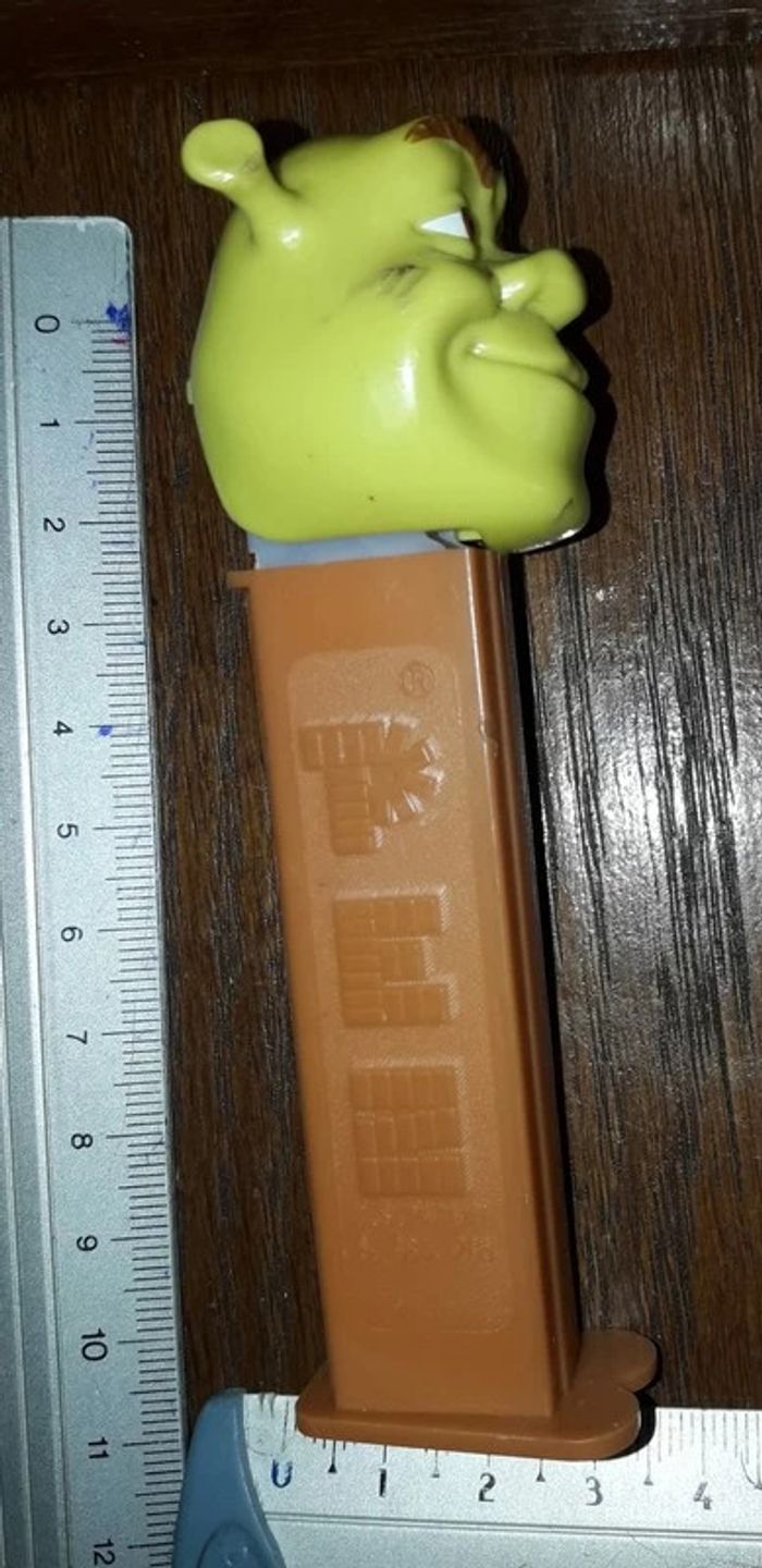 shrek pez