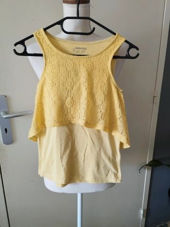 Jolie débardeur taille 10 ans