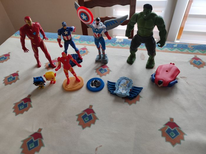 Lot de figurines Marvel - photo numéro 2