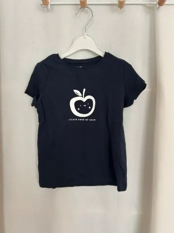 T shirt pomme bleu
