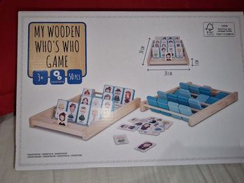 Jeu qui est qui en bois