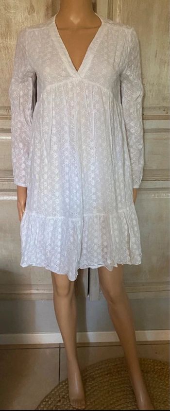 Robe blanche bohème dentelle /broderie anglaise