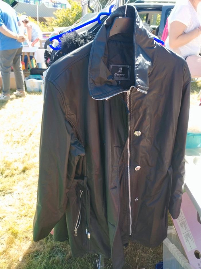 Trench-coat Bugao taille 46 noir tbe