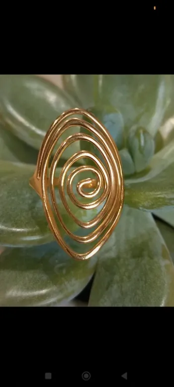 Bague tourbillon doré acier inoxydable