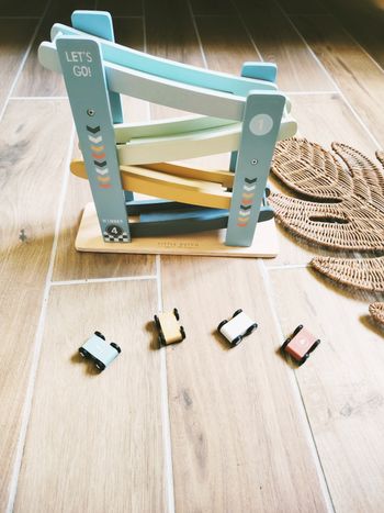 🚗Toboggan/ descendeur rampe Let's Go avec 4 voitures en bois marque Little dutch