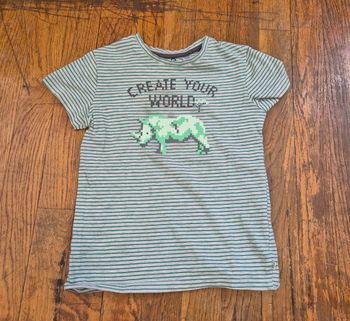 T-shirt manche courte garçon okaidi gris et vert a rayure taille 5 ans
