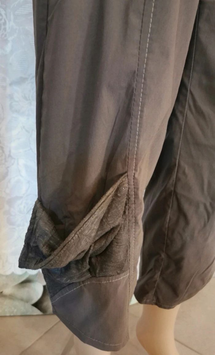 Pantacourt. Marron-taupe. Taille 36. La Mode Est À Vous - photo numéro 3