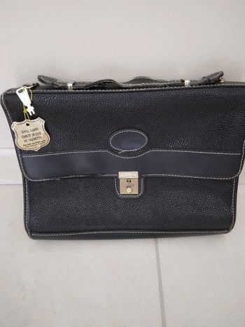 Sac à main cuir noir
