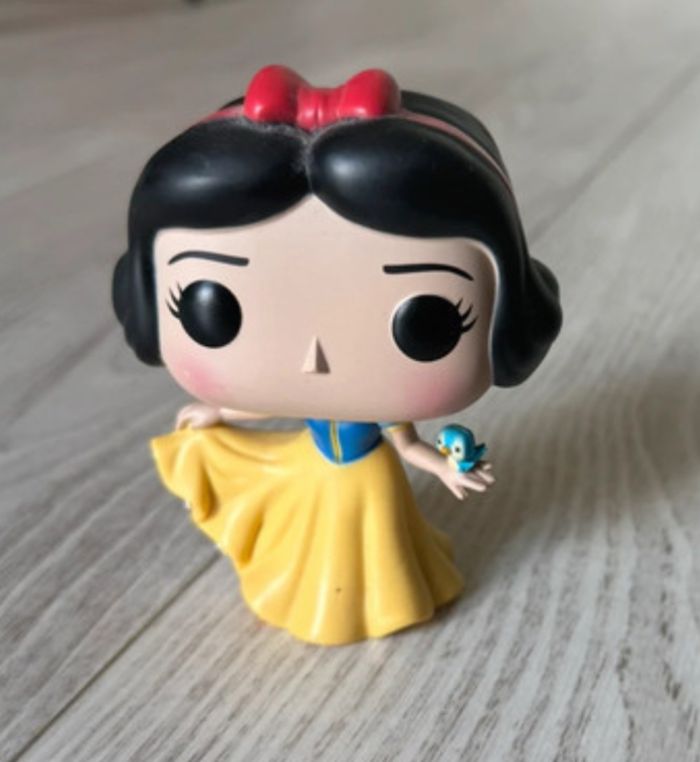 Pop blanche neige